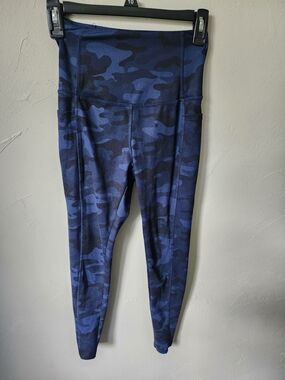Danskin Blue Camouflage High-Rise Leggings Size XS
